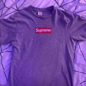 BRAND NEW AUTHENTIC SUPREME SHIRT